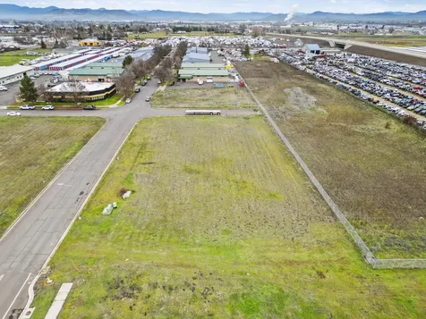4702 Industry Drive Medford OR 97502