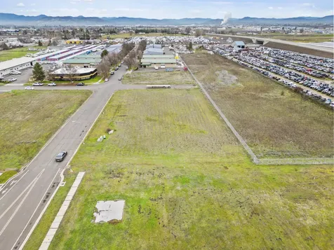 4702 Industry Drive Medford OR 97502