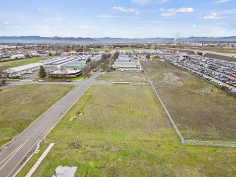 4702 Industry Drive Medford OR 97502