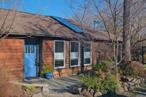 658 Oak Street Ashland OR 97520