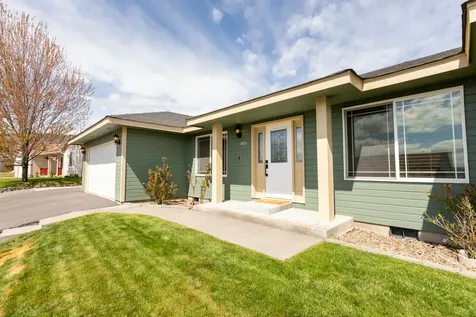 5851 N Hills Drive Klamath Falls OR 97603