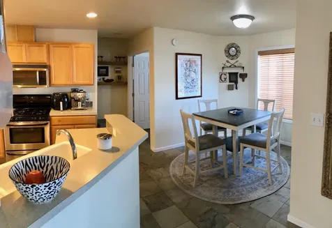 5851 N Hills Drive Klamath Falls OR 97603