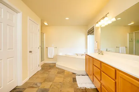 5851 N Hills Drive Klamath Falls OR 97603