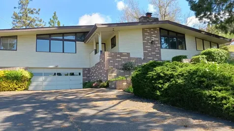 343 NE Scenic Drive Grants Pass OR 97526