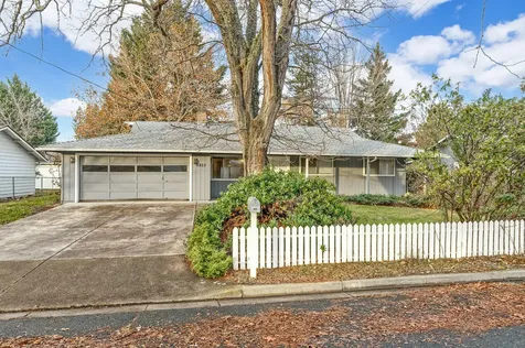 2825 Alameda Street Medford OR 97504
