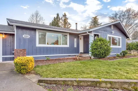 1120 N Modoc Avenue Medford OR 97504
