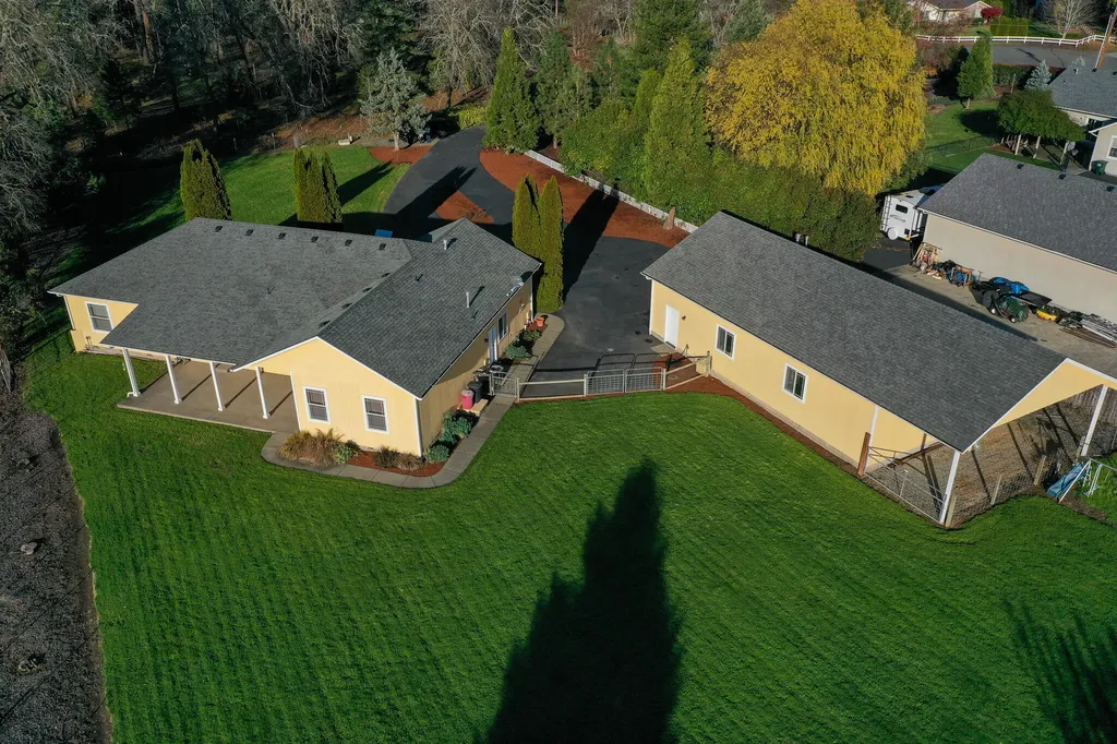 612 Alderbrook Lane Grants Pass OR 97527