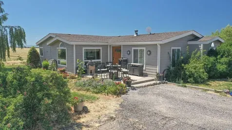 7989-7571 SW Kent Lane Culver OR 97734