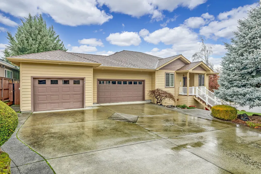 495 Quail Run Eagle Point OR 97524
