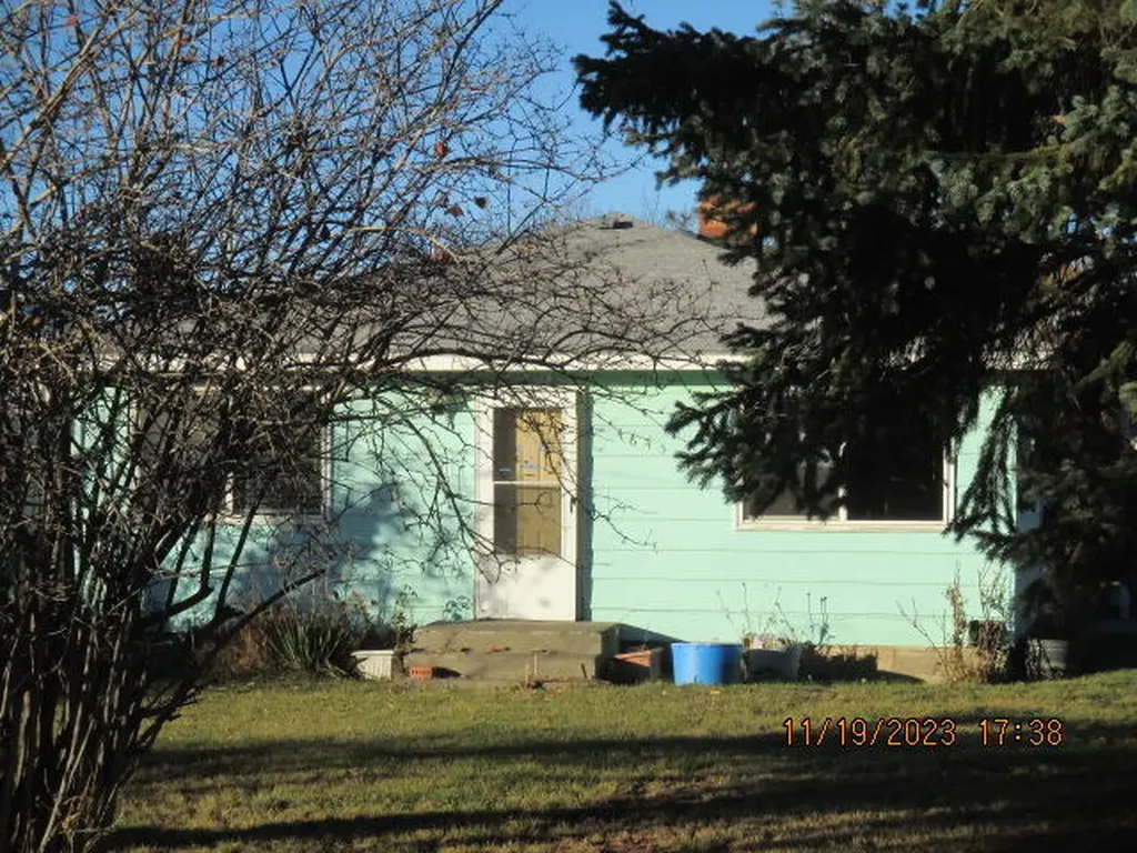 4645 Denver Avenue Klamath Falls OR 97603