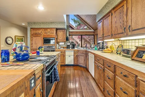 6401 Hillcrest Road Medford OR 97504