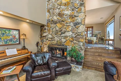 6401 Hillcrest Road Medford OR 97504