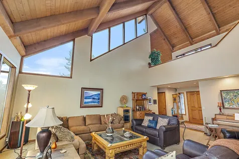 6401 Hillcrest Road Medford OR 97504
