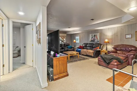 6401 Hillcrest Road Medford OR 97504
