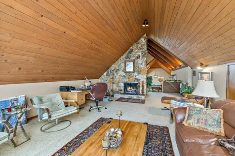 6401 Hillcrest Road Medford OR 97504