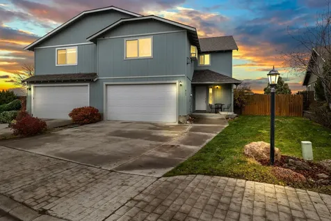 845 SE Kristin Way Madras OR 97741