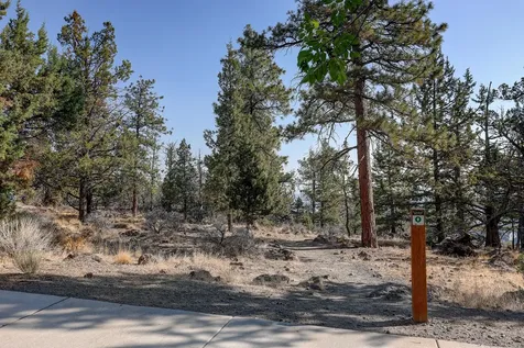 3493 NW Bryce Canyon Lane Bend OR 97703