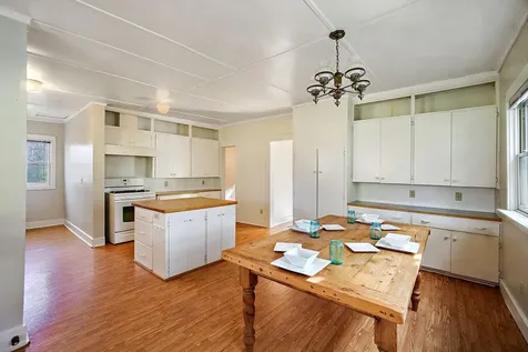 2918 W Griffin Creek Road Medford OR 97501