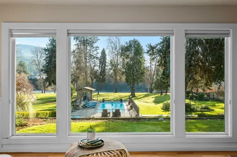 1340 SE Priscilla Lane Grants Pass OR 97526