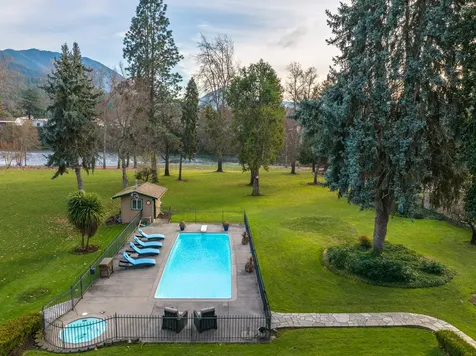 1340 SE Priscilla Lane Grants Pass OR 97526