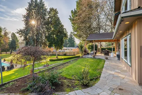 1340 SE Priscilla Lane Grants Pass OR 97526
