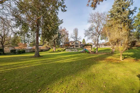 1340 SE Priscilla Lane Grants Pass OR 97526