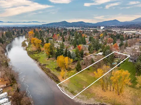 1340 SE Priscilla Lane Grants Pass OR 97526