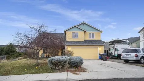 2620 NE 5th Street Redmond OR 97756