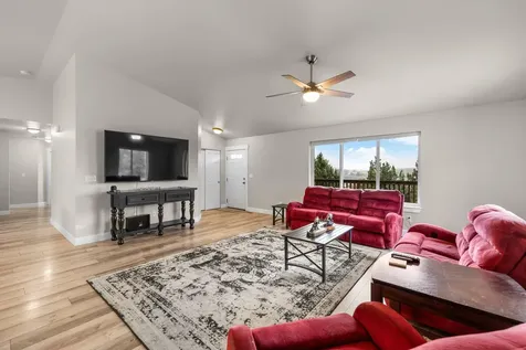 2100 SE Sagebrush Drive Madras OR 97741