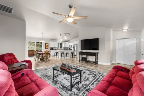 2100 SE Sagebrush Drive Madras OR 97741