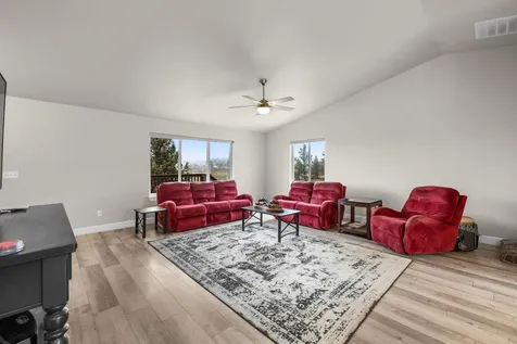 2100 SE Sagebrush Drive Madras OR 97741
