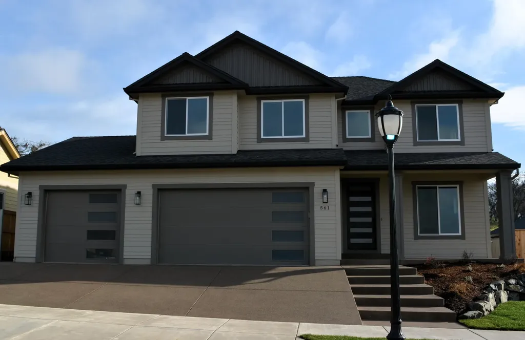 561 Autumn Hills Drive Medford OR 97504