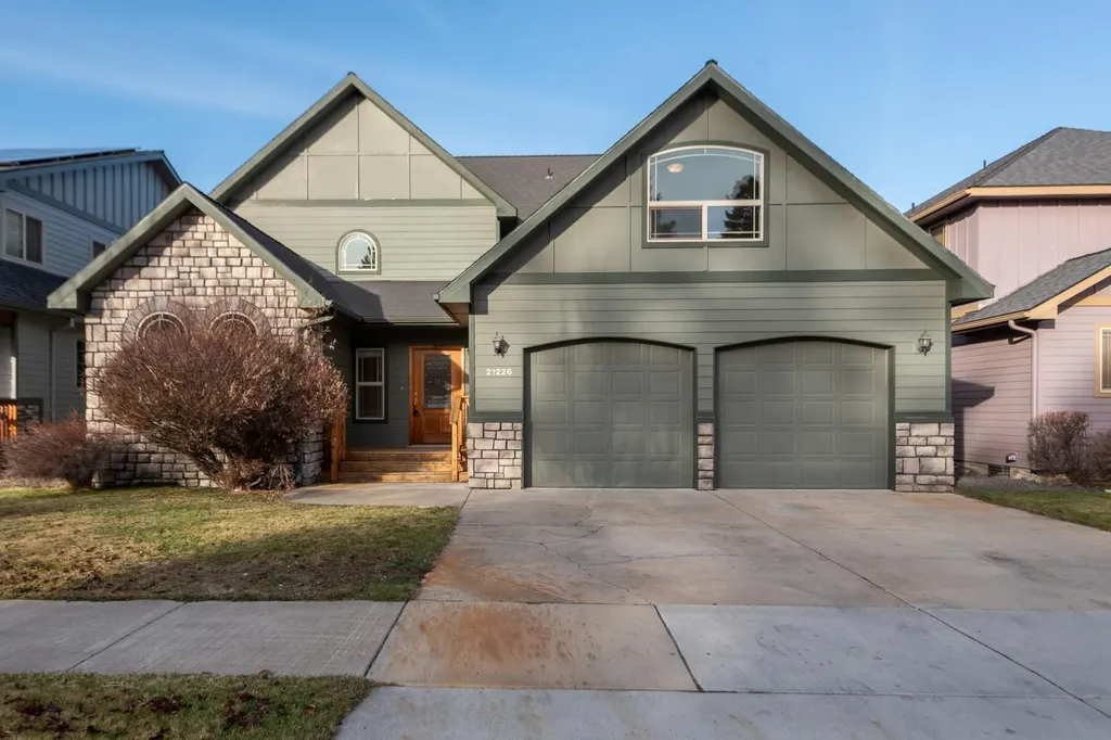 21226 Darby Court Bend OR 97702