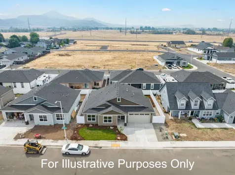 3782 Nicholas Way White City OR 97503