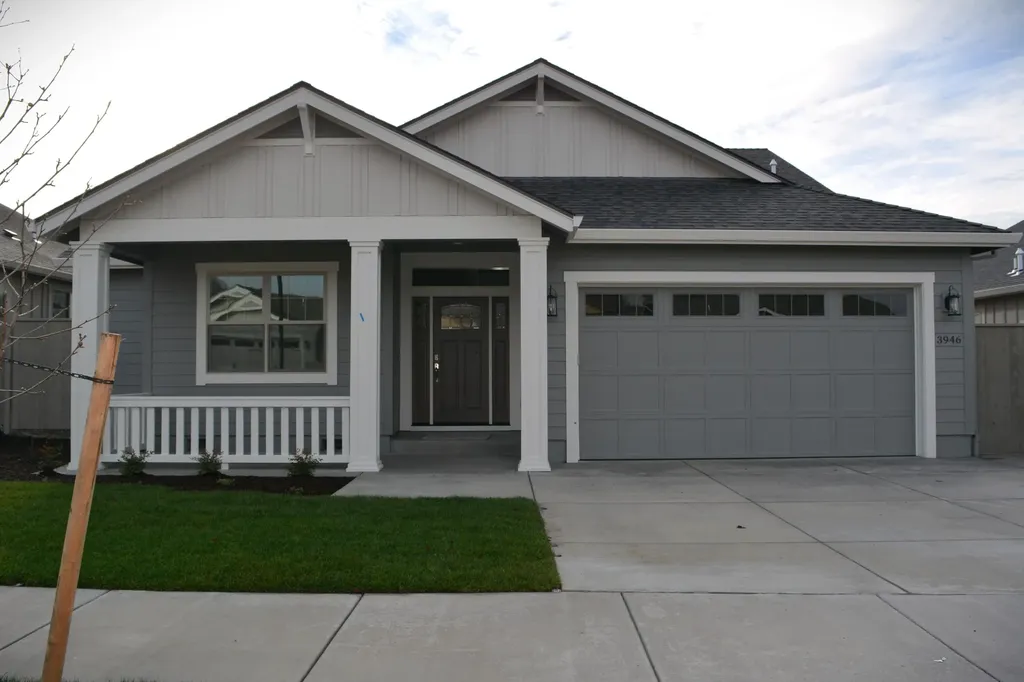 3946 Wyoming Lane Medford OR 97504