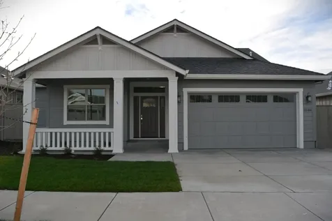 3946 Wyoming Lane Medford OR 97504
