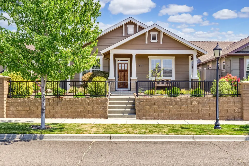 517 Windsong Way Medford OR 97504