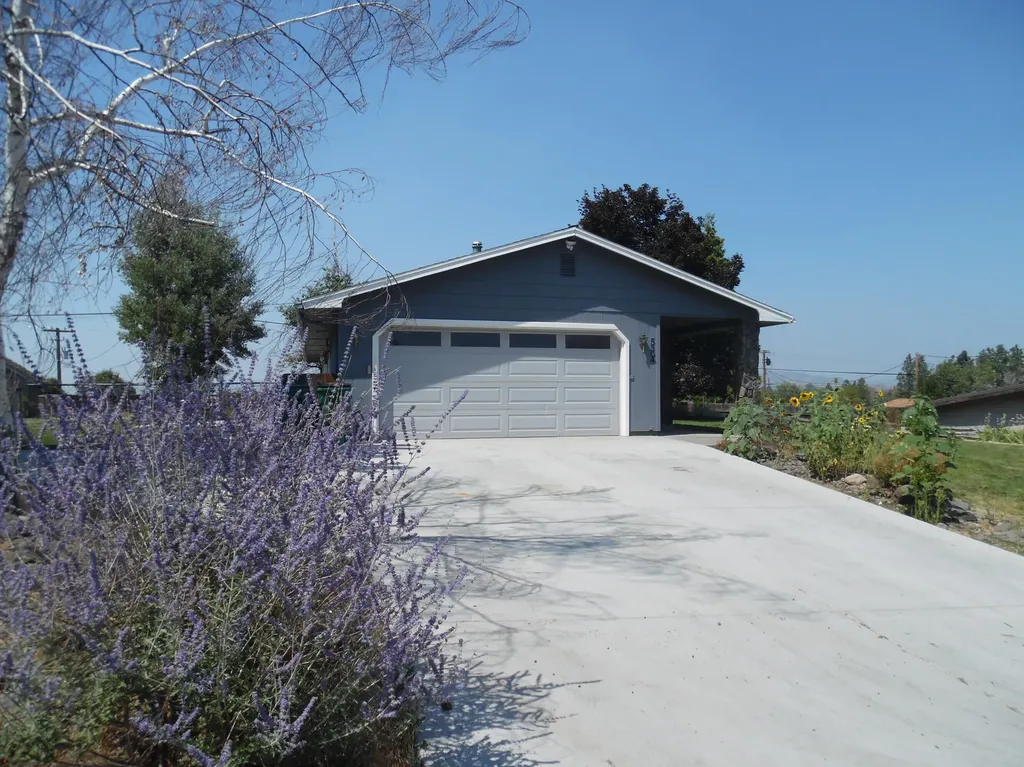 5304 Summit Street Klamath Falls OR 97603