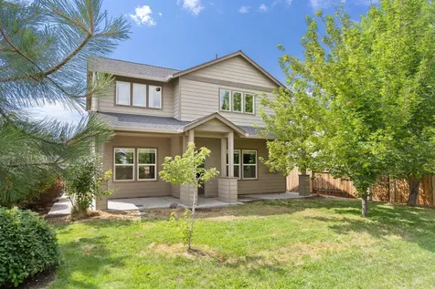 1351 SW 27th Street Redmond OR 97756