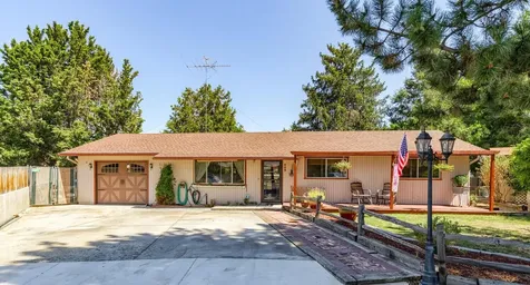 409 Laurel Street Eagle Point OR 97524