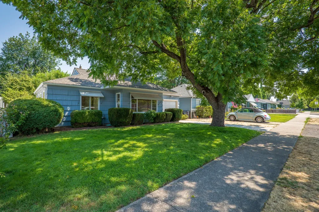 633 S Ivy Street Medford OR 97501