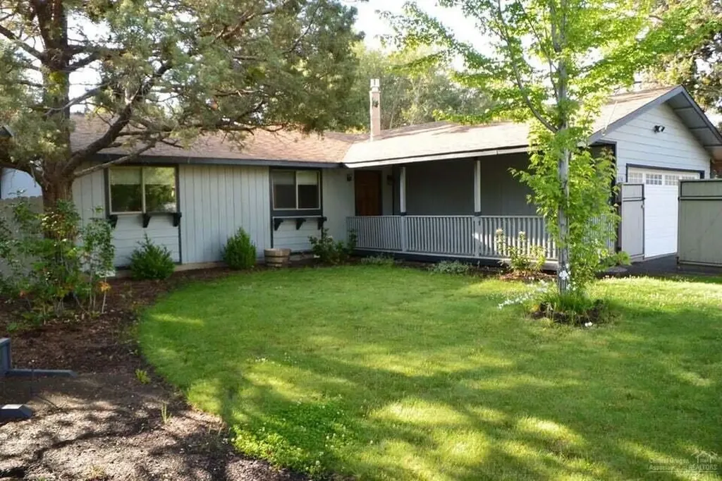 1836 NE Tucson Way Bend OR 97701