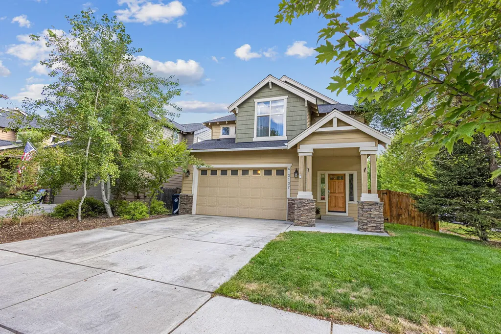 3137 NE Angela Avenue Bend OR 97701