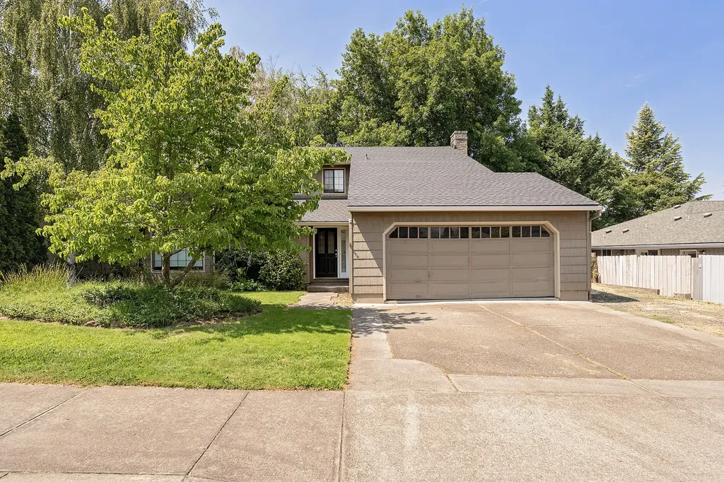 1797 Willow Glen Way Medford OR 97504