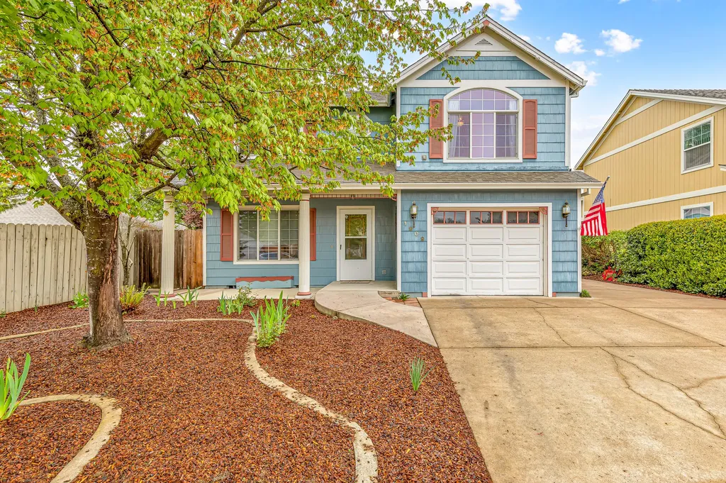 1909 Regal Avenue Medford OR 97501
