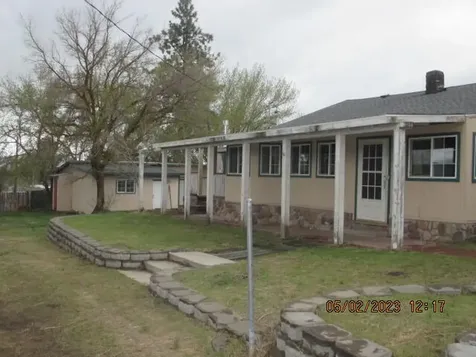 2223 Laurel Street Klamath Falls OR 97601