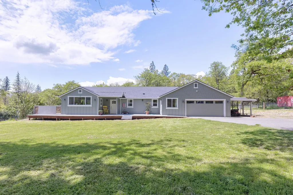 220 Horseshoe Drive Grants Pass OR 97526
