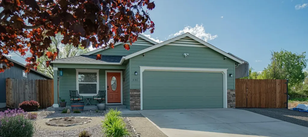 441 Spring Valley Drive Medford OR 97501