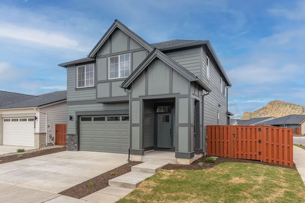 1199 NE Henry Drive Prineville OR 97754