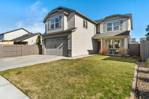 21266 SE Daylily Avenue Bend OR 97702